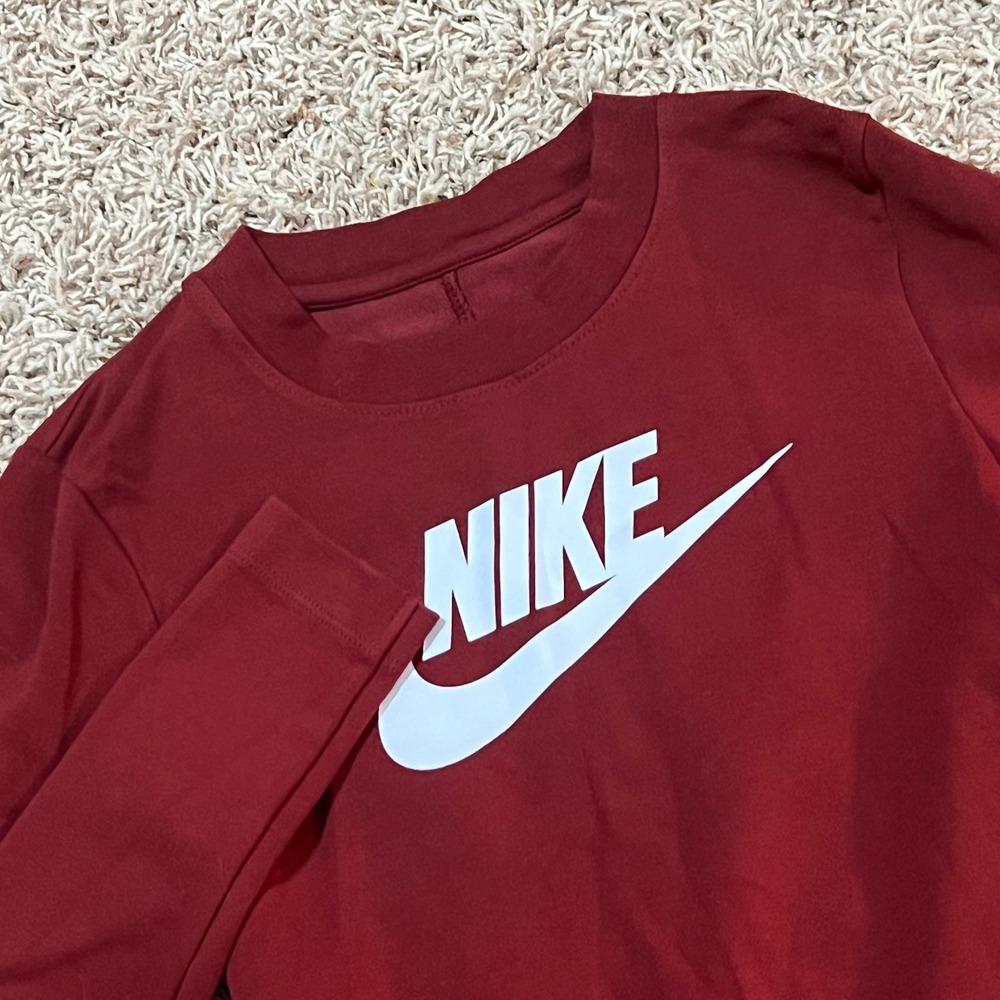 Nike Women's Burgundy Long Sleeve Bodysuit Crew Neck Logo Size XS